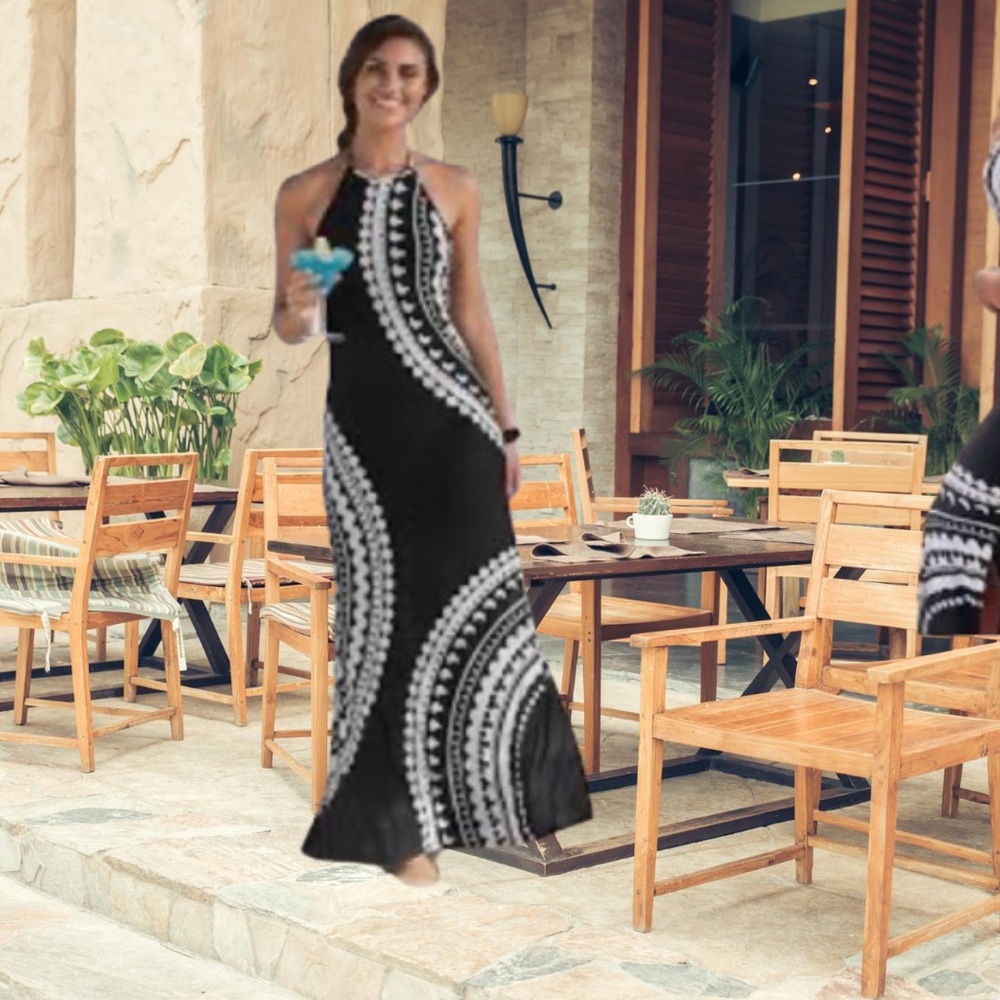 VENUS Black and White Halter Open Back Maxi Dress XL